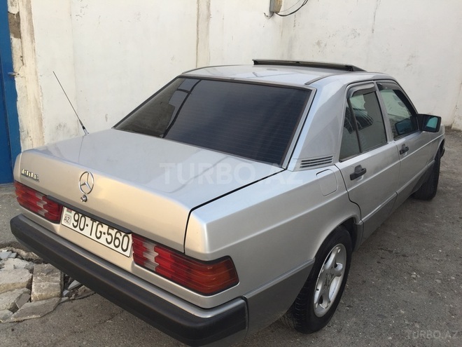 Mercedes 190 1990, 435,000 km - 2.0 l - Bakı