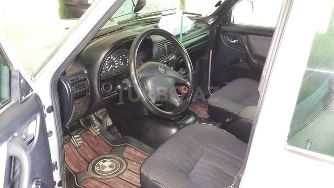 GAZ 31105 2005, 73,000 km - 2.3 l - Bakı