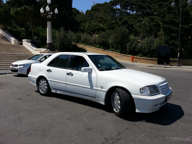 Mercedes C 200 1998, 195,000 km - 2.0 l - Bakı