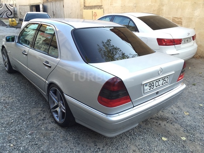 Mercedes C 180 1999, 136,980 km - 1.8 л - Bakı