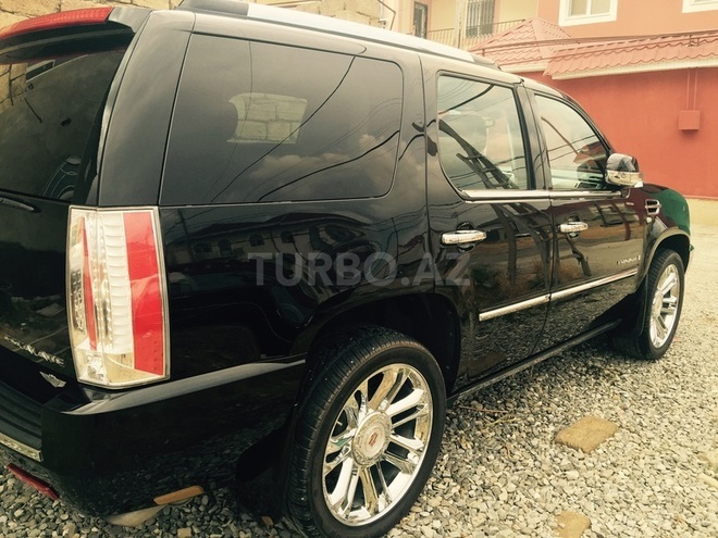 Cadillac Escalade 2008, 100,000 km - 6.2 l - Bakı