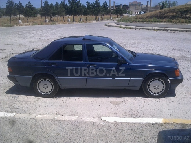 Mercedes 190 1992, 287,000 km - 2.0 l - Bakı