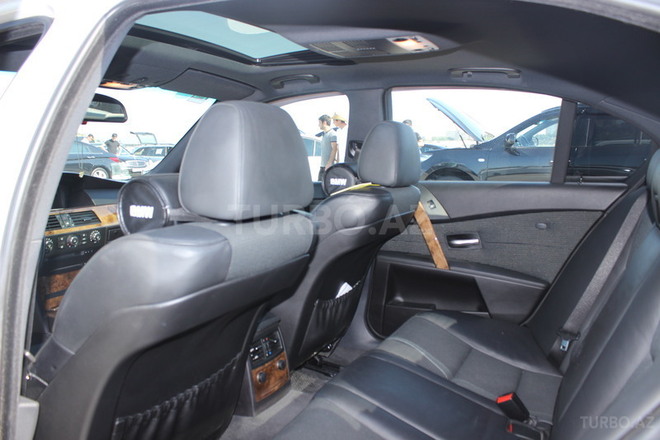 BMW 525 2006, 118,000 km - 2.5 l - Bakı