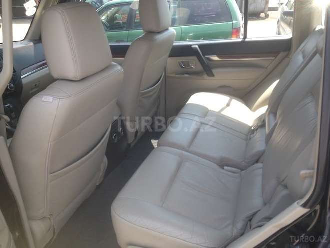 Mitsubishi Pajero 2007, 136,345 km - 3.0 l - Bakı