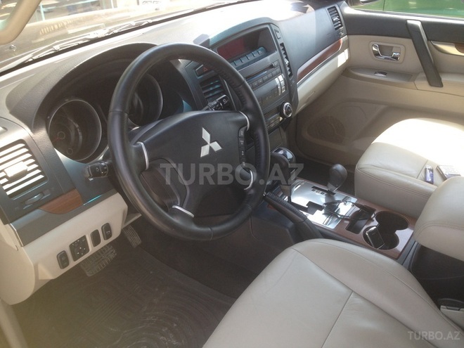 Mitsubishi Pajero 2007, 136,345 km - 3.0 l - Bakı