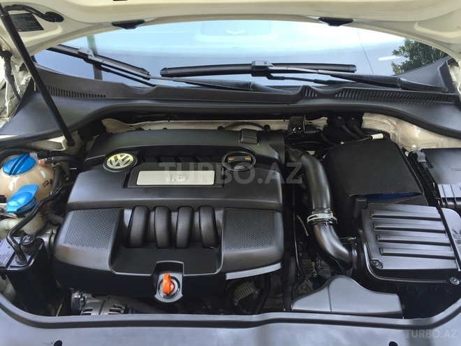 Volkswagen Jetta 2009, 150,000 km - 1.6 л - Bakı