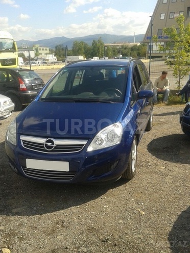 Opel Zafira 2010, 150,000 km - 1.7 л - Bakı