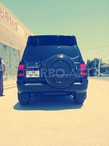 Mitsubishi Pajero io 2000, 140,000 km - 0.3 л - Bakı