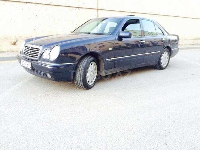 Mercedes E 240 1998, 45,000 km - 0.2 l - Bakı