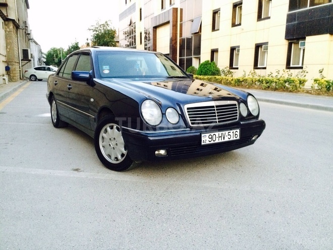 Mercedes E 240 1998, 45,000 km - 0.2 l - Bakı