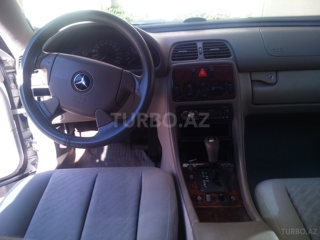 Mercedes CLK 200 1998, 200,000 km - 2.0 l - Bakı