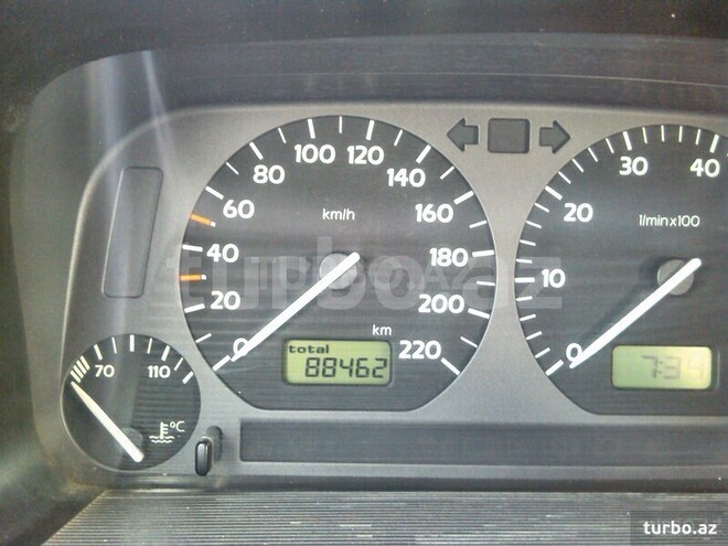 Volkswagen Golf 1994, 2,559,000 km - 2.0 l - Bakı