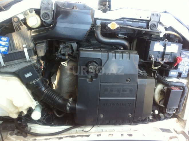 Mitsubishi Pajero io 2000, 245,000 km - 2.0 l - Bakı