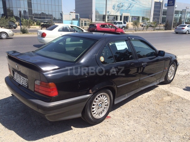 BMW 318 1995, 476,400 km - 1.8 l - Bakı