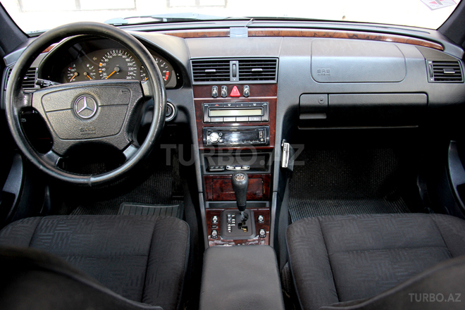 Mercedes C 240 1999, 162,000 km - 2.4 л - Bakı