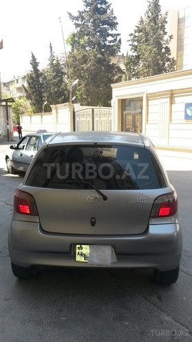Toyota Vitz 2001, 110,000 km - 1.0 l - Bakı