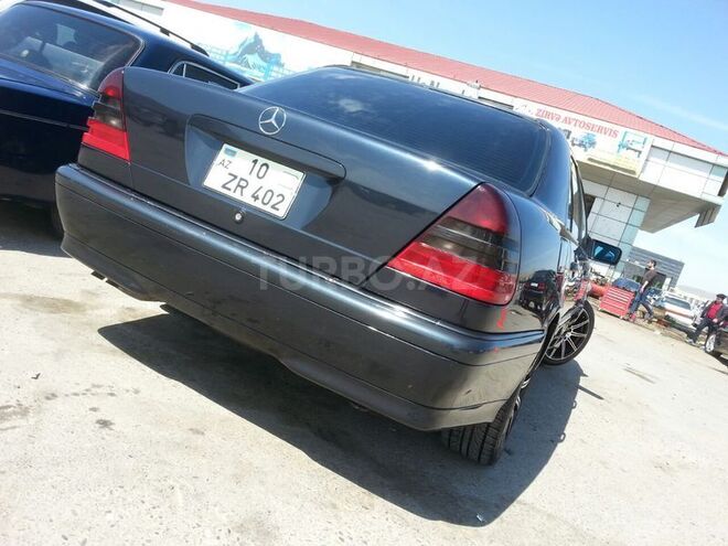 Mercedes C 200 1998, 295,000 km - 2.0 л - Bakı