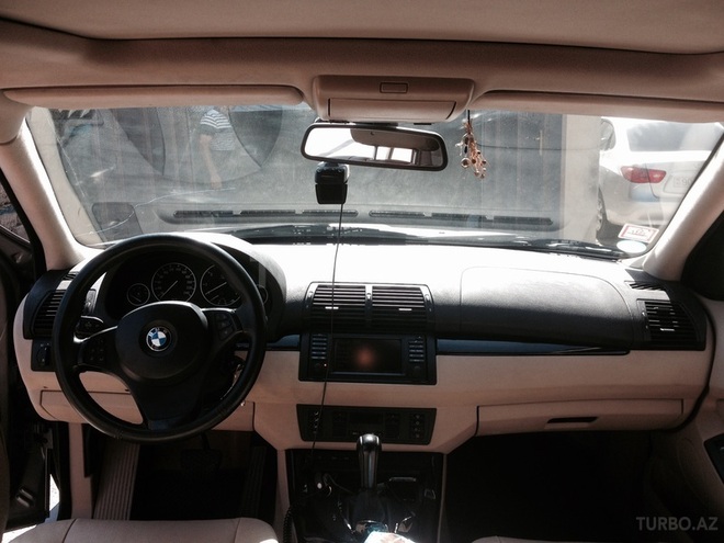BMW X5 2006, 300,000 km - 0.3 l - Bakı