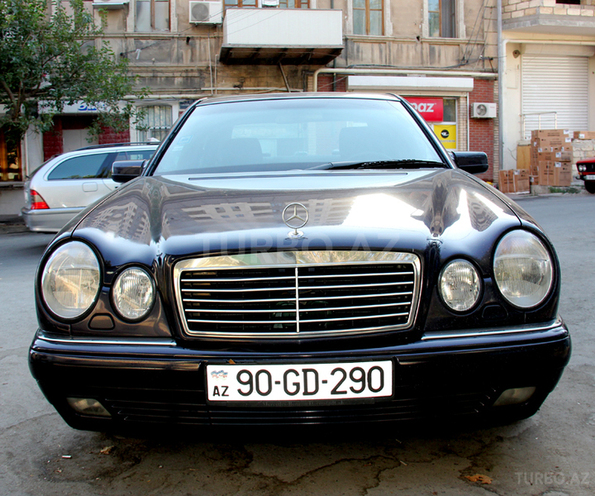 Mercedes E 230 1997, 270,000 km - 2.3 l - Bakı