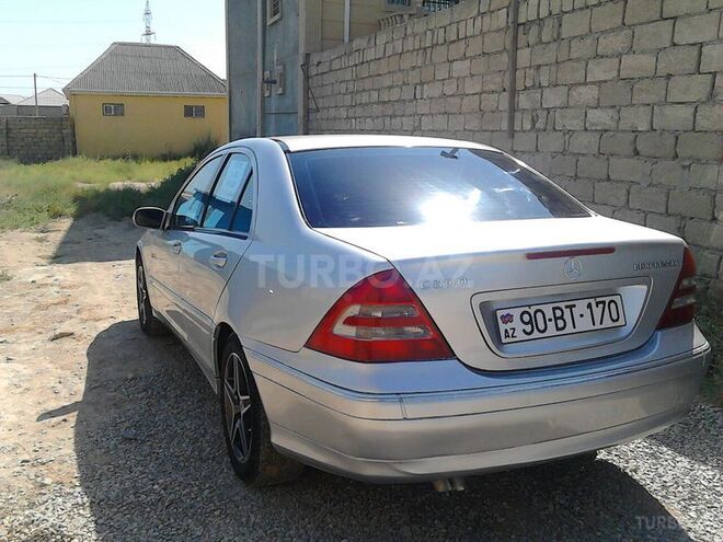 Mercedes C 200 2002, 220,000 km - 2.0 l - Bakı