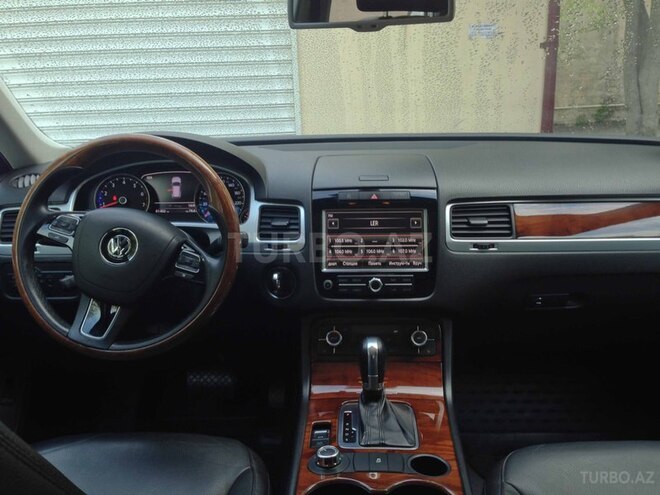 Volkswagen Touareg 2010, 87,000 km - 3.6 l - Bakı
