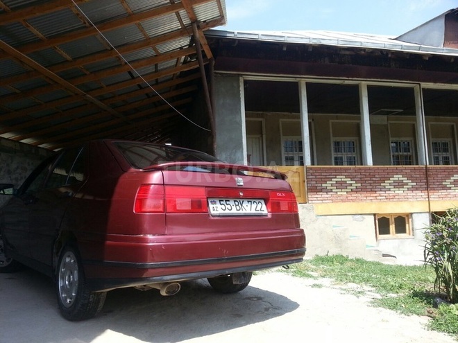 SEAT Toledo 1994, 300,000 km - 1.8 л - Bakı