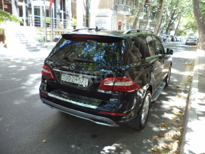 Mercedes ML 350 2012, 63,601 km - 3.5 l - Bakı