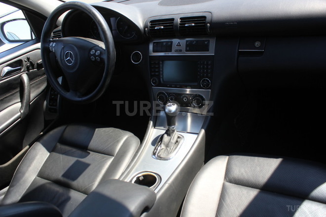 Mercedes C 230 2006, 150,000 km - 2.5 l - Bakı