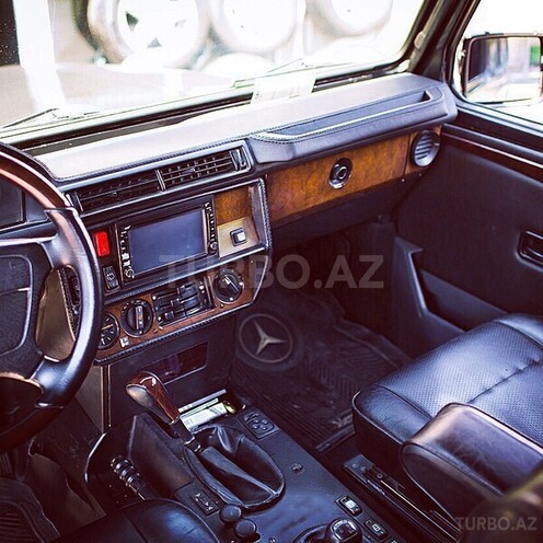 Mercedes  1990, 290,000 km - 2.6 l - Bakı