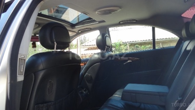 Mercedes E 320 2002, 250,000 km - 3.2 l - Bakı