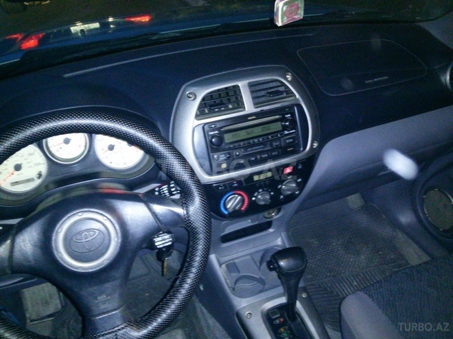 Toyota RAV4 2000, 172,000 km - 2.0 л - Bakı