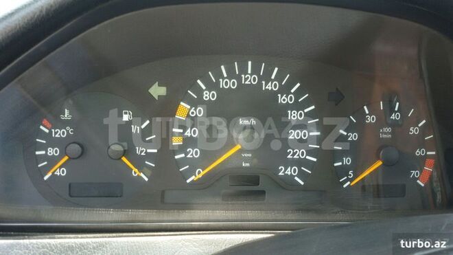 Mercedes C 200 1996, 342,826 km - 2.0 л - Bakı