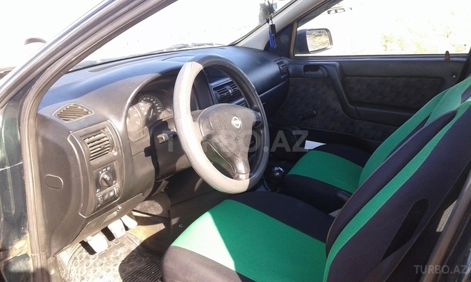 Opel Astra 1998, 298,000 km - 1.6 l - Bakı