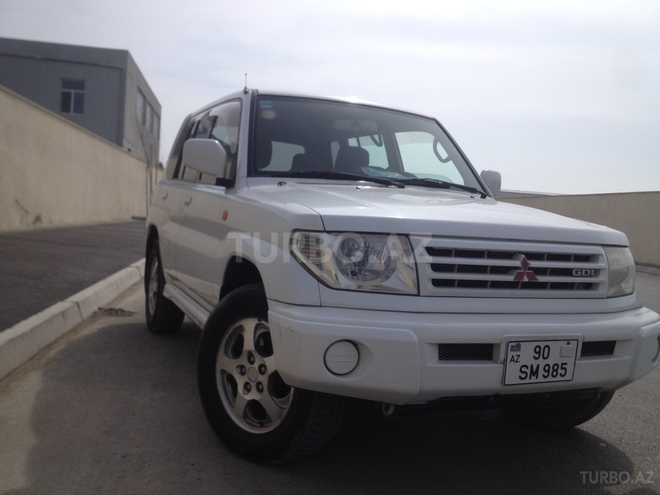 Mitsubishi Pajero io 1999, 142,000 km - 1.8 l - Bakı