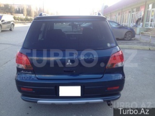 Mitsubishi Airtrek 2003, 129,000 km - 2.0 л - Bakı