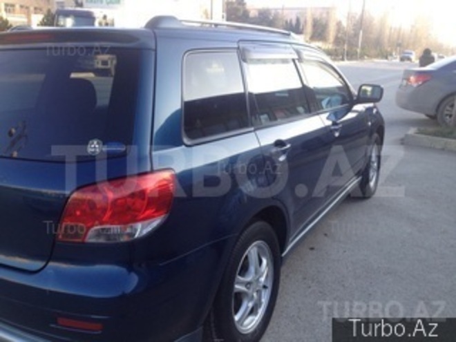 Mitsubishi Airtrek 2003, 129,000 km - 2.0 л - Bakı