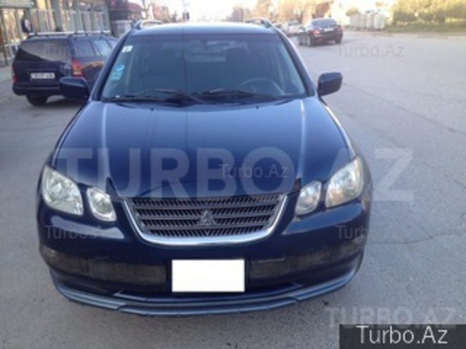 Mitsubishi Airtrek 2003, 129,000 km - 2.0 л - Bakı