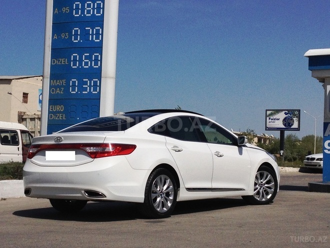 Hyundai Azera 2011, 54,896 km - 2.4 л - Bakı