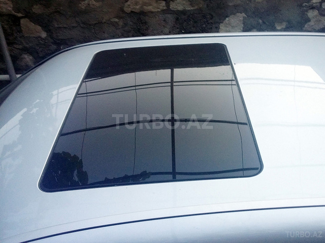 Mercedes E 240 2000, 176,000 km - 2.6 l - Bakı