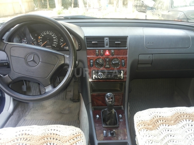 Mercedes C 180 1998, 210,000 km - 1.8 l - Bakı
