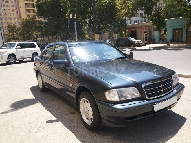 Mercedes C 180 1998, 210,000 km - 1.8 l - Bakı