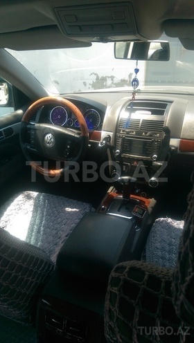 Volkswagen Touareg 2003, 214,500 km - 3.2 l - Bakı