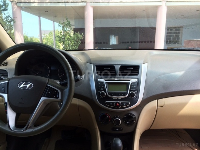 Hyundai Accent 2011, 98,398 km - 1.6 l - Bakı