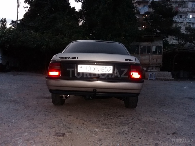 Opel Vectra 1990, 363,000 km - 0.2 l - Bakı