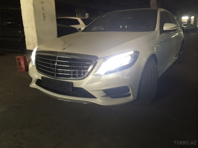 Mercedes  2013, 33,000 km - 5.0 l - Bakı