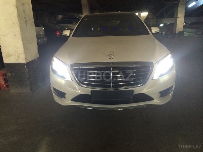 Mercedes  2013, 33,000 km - 5.0 l - Bakı