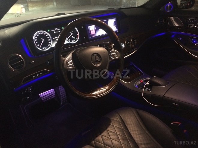 Mercedes  2013, 33,000 km - 5.0 l - Bakı