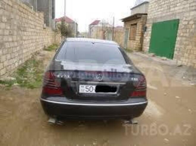 Mercedes E 270 2002, 320,000 km - 2.7 l - Bakı
