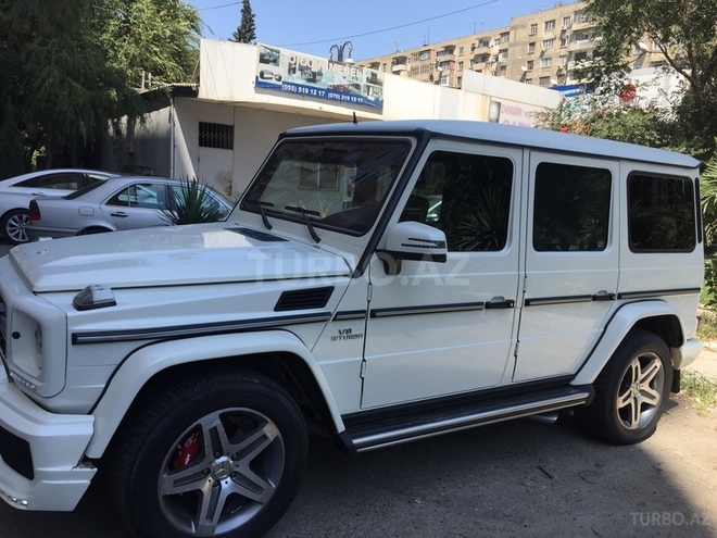Mercedes G 400 2001, 215,000 km - 4.0 l - Bakı