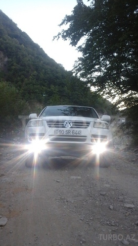 Volkswagen Touareg 2005, 140,000 km - 3.2 l - Bakı